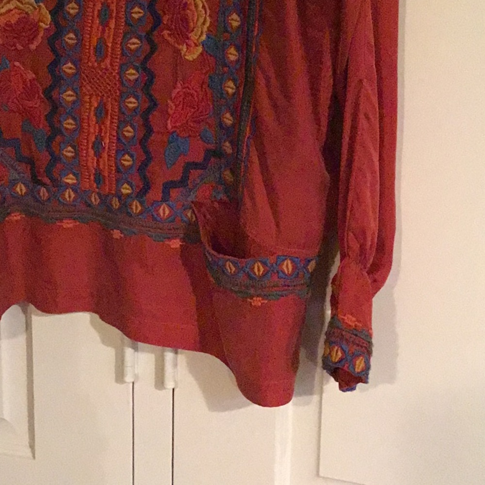 Blouse - Picture 4 of 5